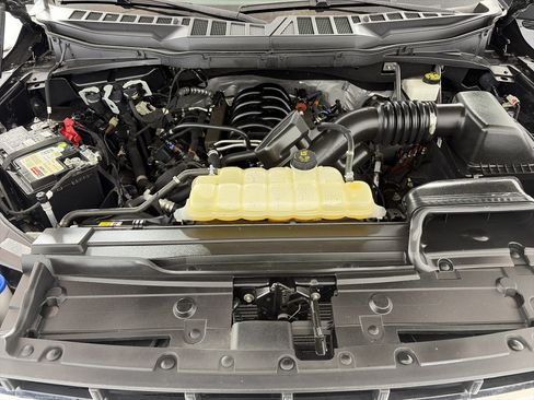 Used 2022 Ford F150 Lariat AWD/4WD image 11