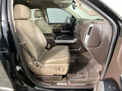 Used 2017 Chevrolet Silverado 1500 LTZ Z71 w/ LTZ Plus Package image 6