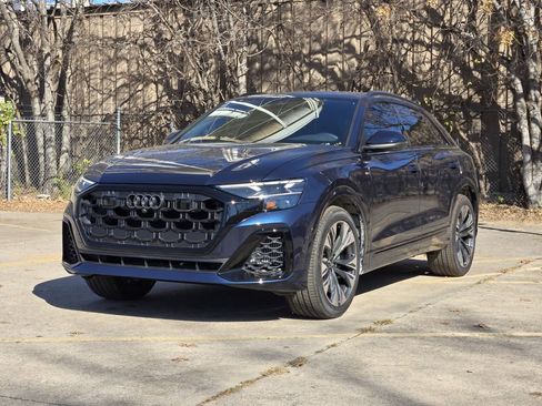 New 2026 Audi Q8 Premium Plus image 4