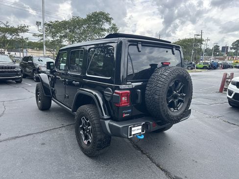 Used 2022 Jeep Wrangler Unlimited Rubicon 4xe AWD/4WD image 7