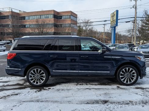 Used 2020 Lincoln Navigator L Reserve w/ Equipment Group 201A Reserve image 6