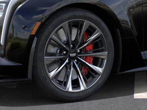 New 2026 Cadillac CT5 V Blackwing w/ Carbon Fiber 2 Package RWD image 9