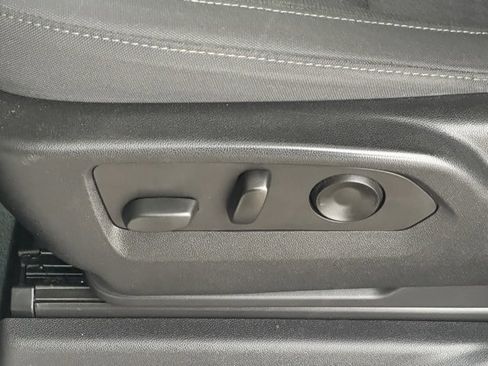 Certified 2022 GMC Sierra 1500 Pro w/ Convenience Package image 29