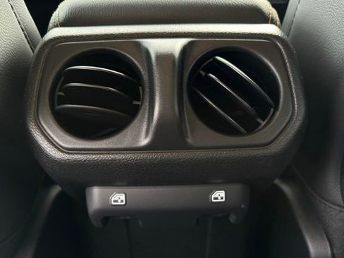 New 2026 Jeep Gladiator Sport image 18