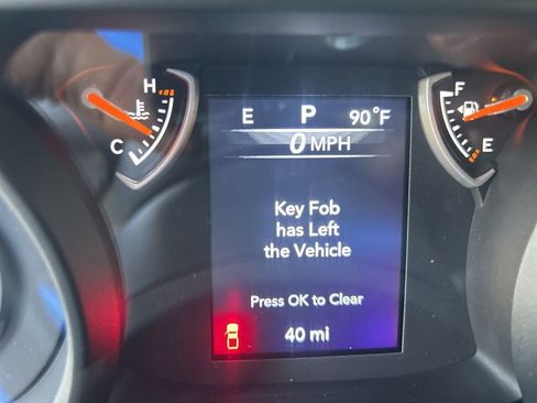 Certified 2024 Jeep Gladiator Sport image 41