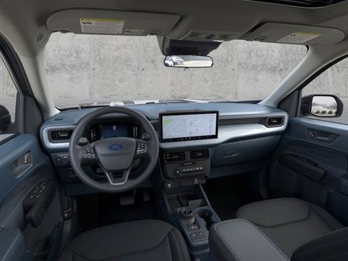 Used 2025 Ford Maverick XLT w/ Black Appearance Package image 9