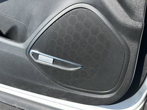 Used 2024 Buick Envision Sport Touring image 19