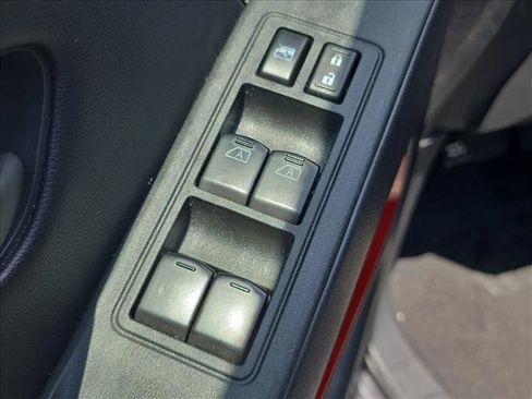 Used 2026 Nissan Frontier PRO-4X AWD/4WD image 8