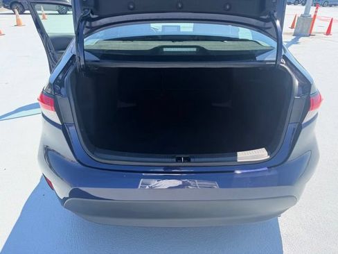 Used 2024 Toyota Corolla LE FWD image 9
