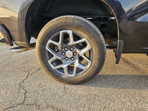 Used 2022 Chevrolet Silverado 1500 Custom image 27