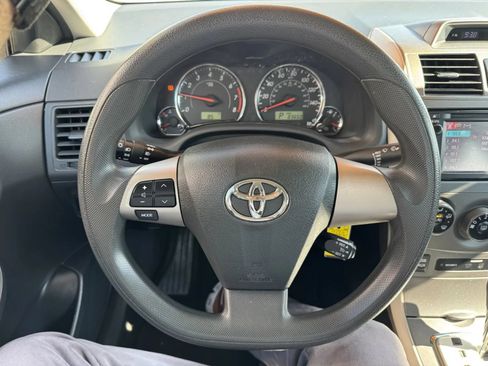 Used 2013 Toyota Corolla S FWD image 13