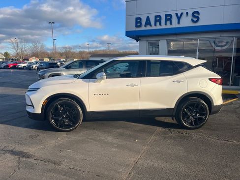 Used 2024 Chevrolet Blazer Premier w/ LPO, Black Grille Bar Package image 2