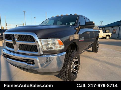 Used 2016 RAM 2500 Tradesman w/ Chrome Appearance Group image 40
