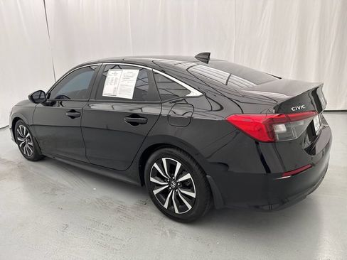 Used 2024 Honda Civic EX image 5