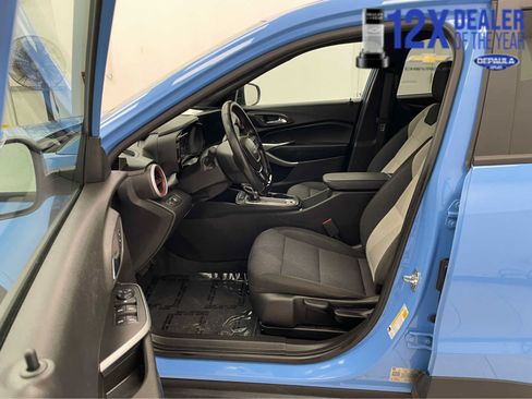 Certified 2024 Chevrolet Trax RS w/ Driver Confidence Package FWD image 7