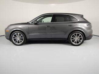 New 2026 Porsche Cayenne E-Hybrid video 2