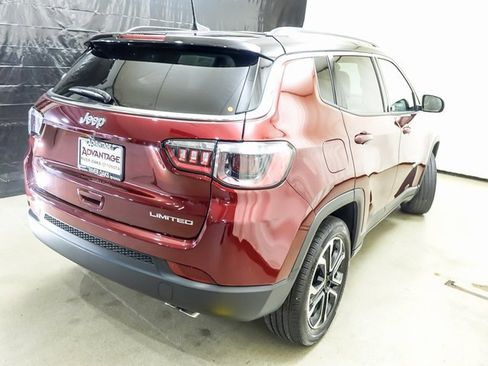 Used 2022 Jeep Compass Limited image 7