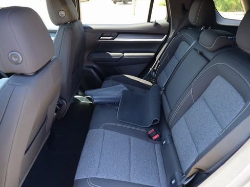 New 2026 GMC Terrain Elevation image 13