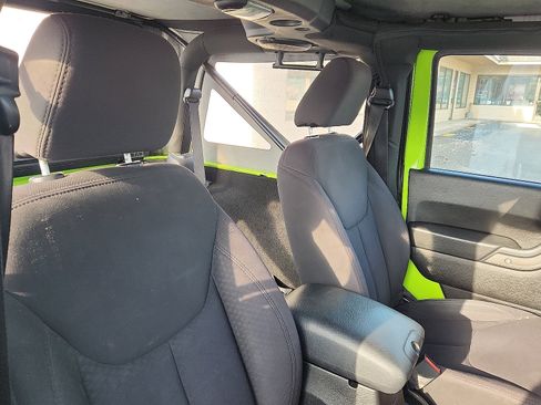 Used 2013 Jeep Wrangler Sport image 23