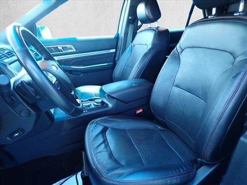 Used 2016 Ford Explorer Sport w/ Equipment Group 401A AWD/4WD image 12