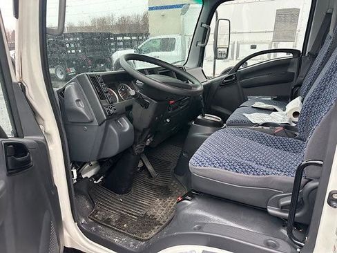 Used 2023 Chevrolet Low Cab Forward 5500XD image 11