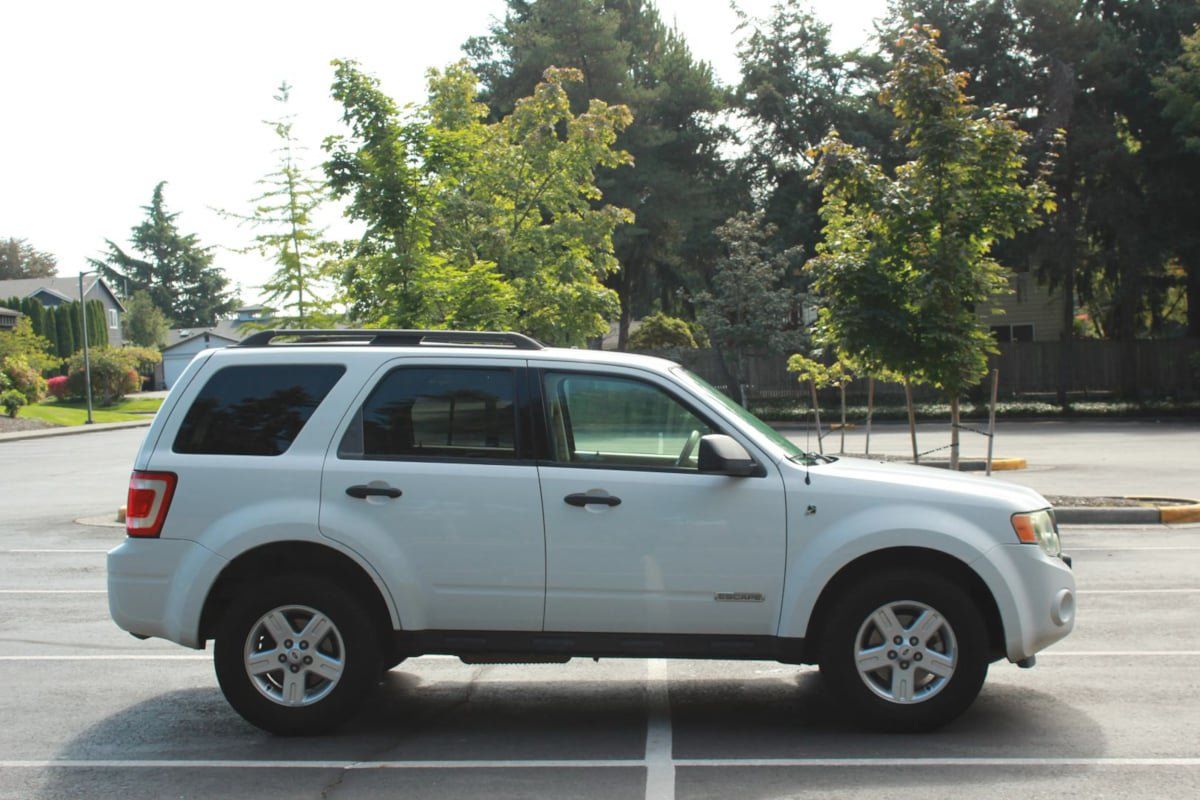 Used 2008 Ford Escape 4WD Hybrid image 8