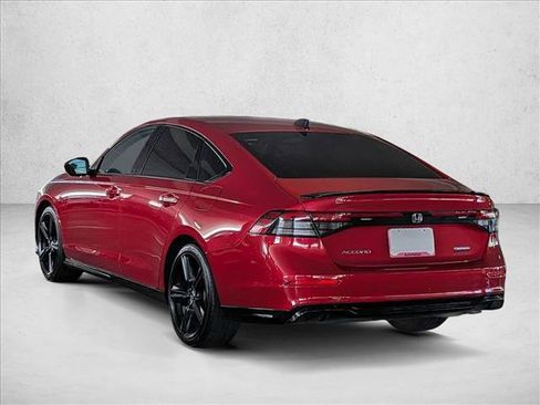 Used 2024 Honda Accord Sport image 8