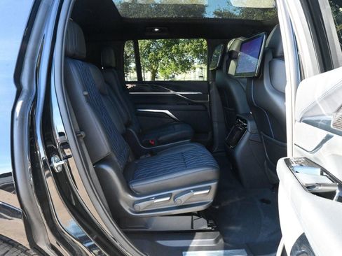 New 2026 Cadillac Escalade IQL Sport 1 w/ LPO, ONYX Package image 76