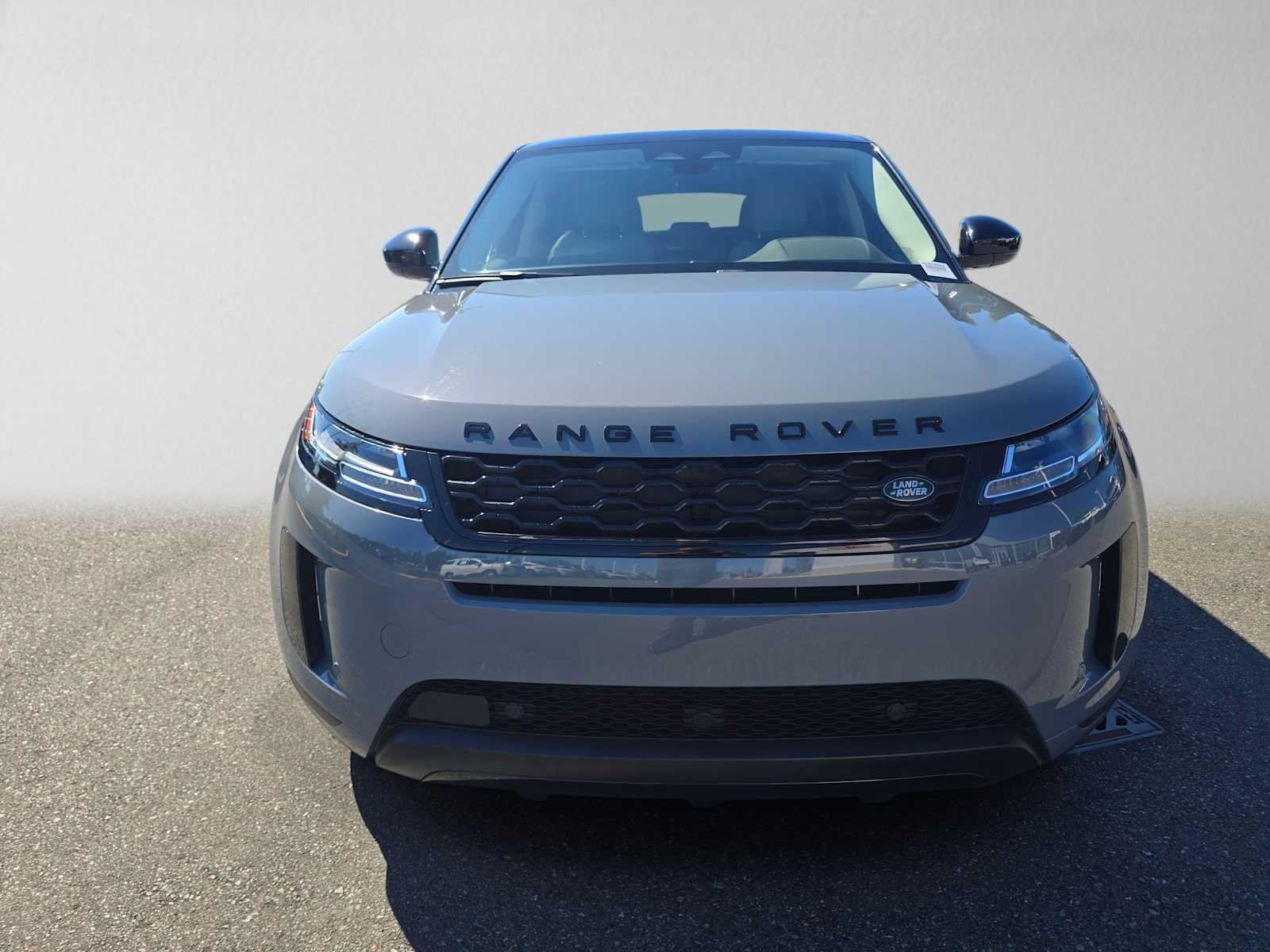 Used 2023 Land Rover Range Rover Evoque S AWD/4WD image 8