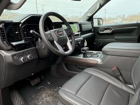 New 2026 GMC Sierra 1500 SLT w/ SLT Premium Plus Package image 13