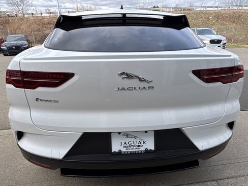 Certified 2023 Jaguar I-PACE HSE AWD/4WD image 5