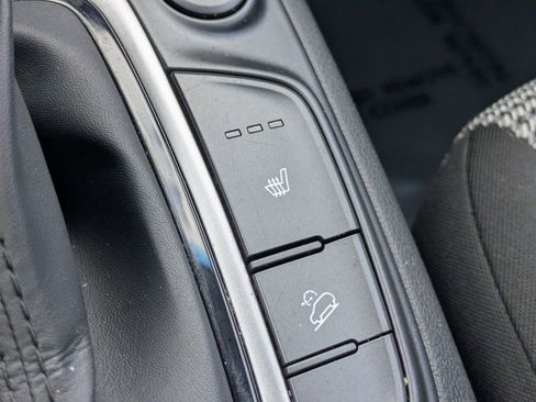 Used 2021 Hyundai Kona SEL AWD/4WD image 22