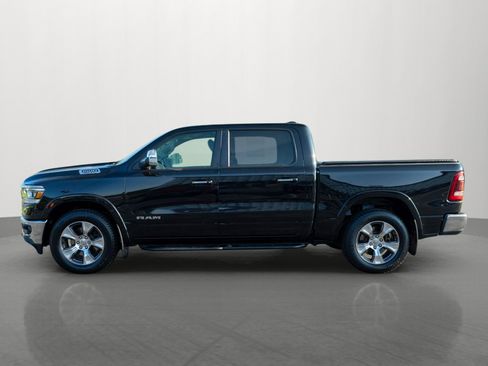 Used 2019 RAM 1500 Laramie AWD/4WD image 4