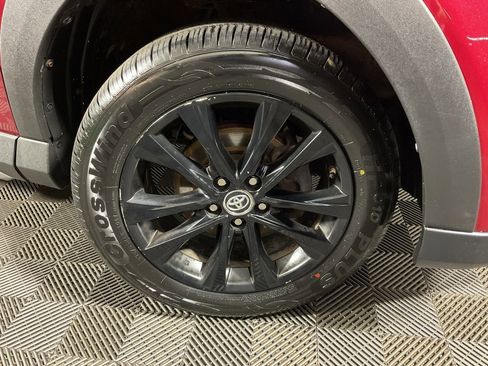 Used 2018 Toyota RAV4 Adventure image 37