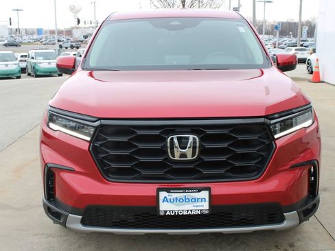 Used 2023 Honda Pilot EX-L image 2
