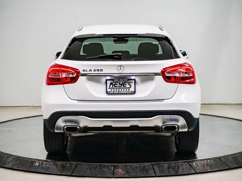 Used 2019 Mercedes-Benz GLA 250 image 3