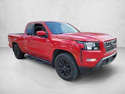 Used 2022 Nissan Frontier SV RWD image 3