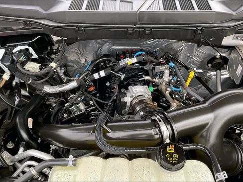 Used 2025 Ford F150 STX w/ Equipment Group 200A image 31