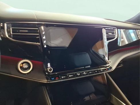 New 2026 Jeep Grand Wagoneer L Summit w/ Premium Group III image 17