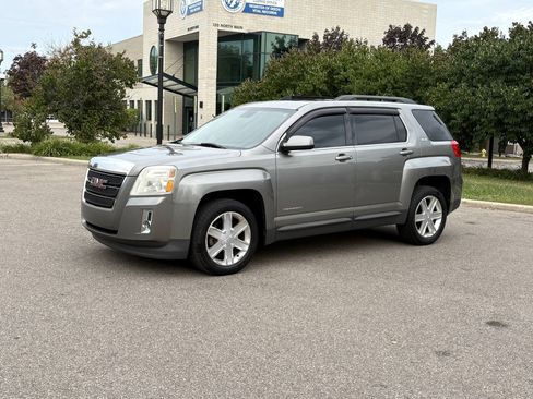 Used 2012 GMC Terrain SLE w/ Convenience Package FWD image 4