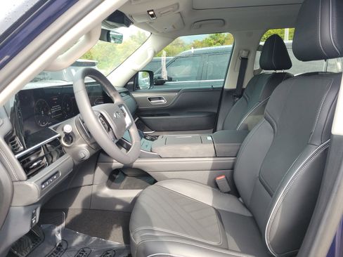 New 2026 INFINITI QX80 Luxe image 19