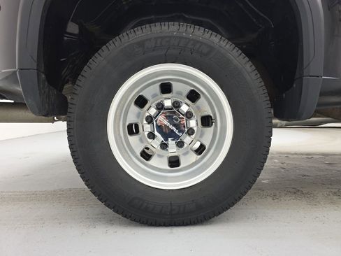 Used 2024 GMC Sierra 3500 Denali w/ Denali Reserve Package image 21