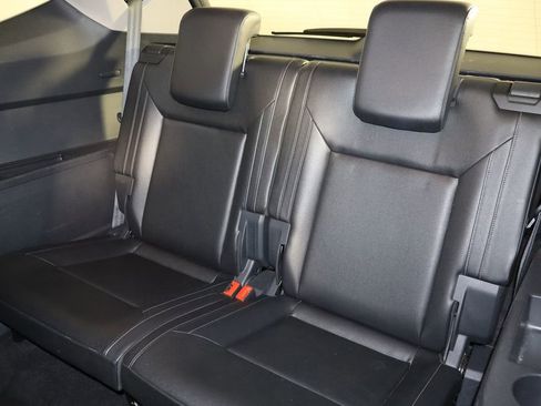 Used 2018 Volkswagen Atlas SEL FWD image 17
