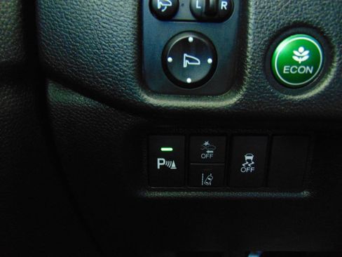 Used 2021 Honda Pilot Black Edition image 12