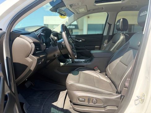 Used 2021 Chevrolet Traverse High Country AWD/4WD image 9
