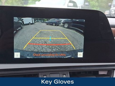 Used 2025 Lexus ES 350 w/ Premium Package FWD image 11