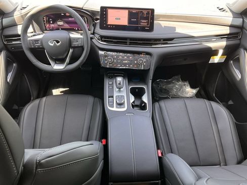 New 2027 INFINITI QX60 Luxe FWD image 9