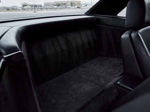 Used 2002 Mercedes-Benz SL 500 w/ SL2 Option Pkg image 37