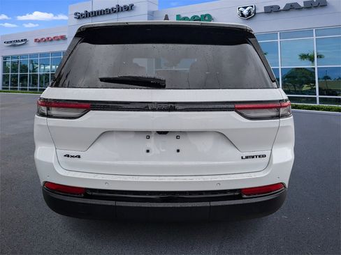 New 2025 Jeep Grand Cherokee Limited image 6