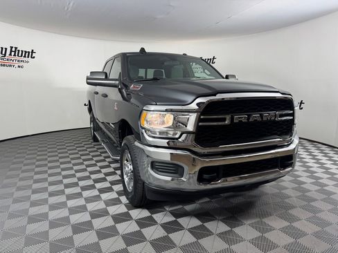 Used 2022 RAM 2500 Tradesman image 6
